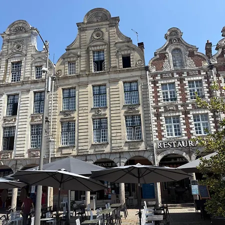 Apartamento Loft T2 Avec Terrasse Sur La Grand Place D'arras
