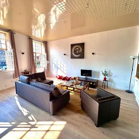Loft T2 Avec Terrasse Sur La Grand Place D'arras *